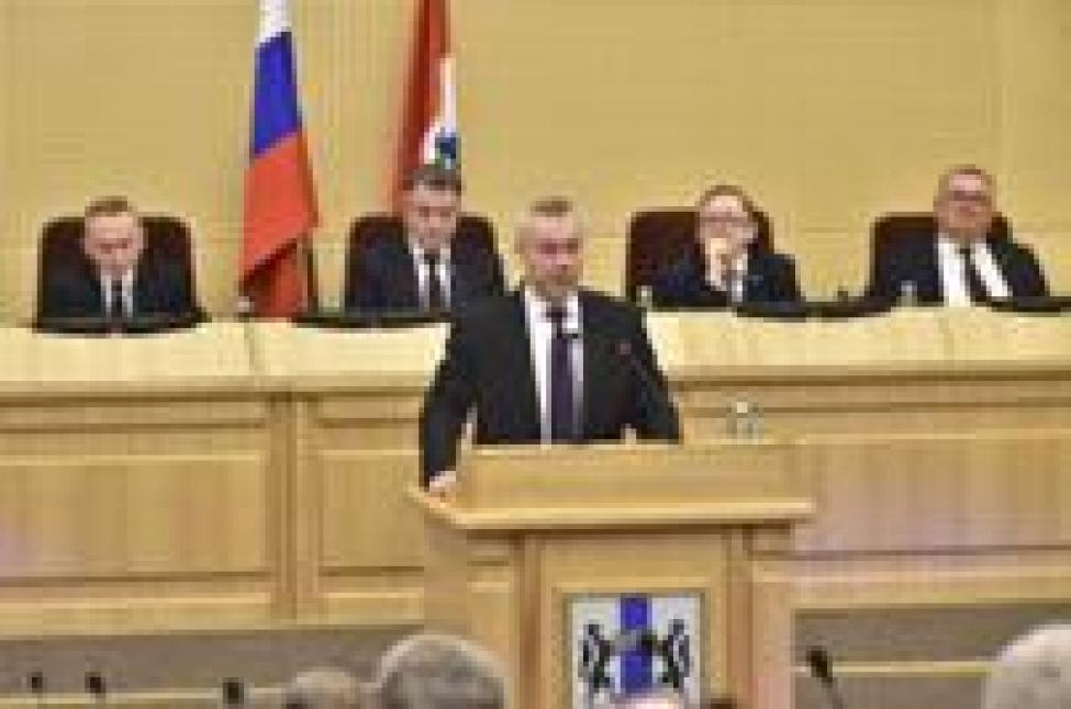 Депутаты Законодательного Собрания единогласно одобрили отчётный доклад Губернатора Андрея Травникова
