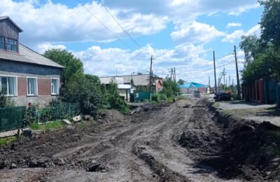 Андрей Травников дал министерству две недели на подготовку отчета по причинам некачественного ремонта дорог