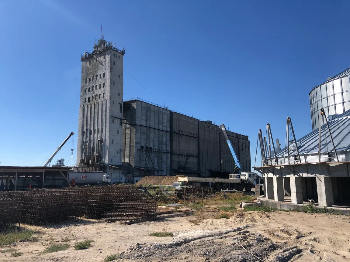 Самый большой элеватор в регионе строят в Купино - Кулундинская новь