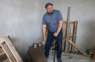 Житель Бердска открыл кузнечную мастерскую с помощью реабилитационного сертификата