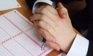 Родители новосибирских школьников будут дежурить на экзаменах