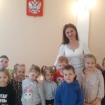 Дошколята погуляли в ЗАГСе
