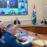 Губернатор Андрей Травников призвал настойчиво проводить профилактику лесных пожаров