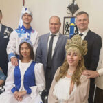 Участников свадебного фестиваля от Новосибирской области поздравил замгубернатора Евгений Прохоренко