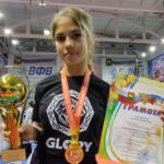 Ева Колесникова из Чистоозерного района фортепиано поменяла на рукопашный бой