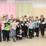 Бабушки и внуки соревновались в поселковом КДЦ