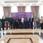Почетных доноров наградили в Правительстве Новосибирской области