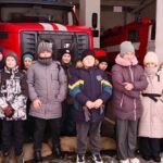 С профессией пожарного познакомились учащиеся школы № 1