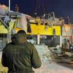 Двух пострадавших извлекли из-под завалов ТЦ в Новосибирске