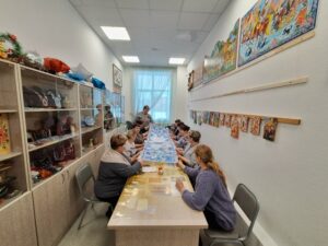 Дымковскую игрушку и пластилинографию будут изучать в творческой лаборатории Чистоозерного