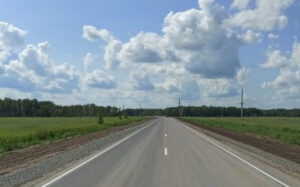 Еще три километра автодороги до Татарска заасфальтируют в Чистоозерном районе