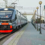 Дополнительные пригородные электропоезда связали Новосибирскую, Омскую и Кемеровскую области