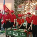 В Новопокровской школе открыли Парту Героя