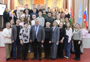 Будущие абитуриенты из Чистоозерного пообщались с преподавателями НГПУ