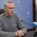 Губернатор встретился с жителями Козихи, пострадавшими из-за изъятия животных