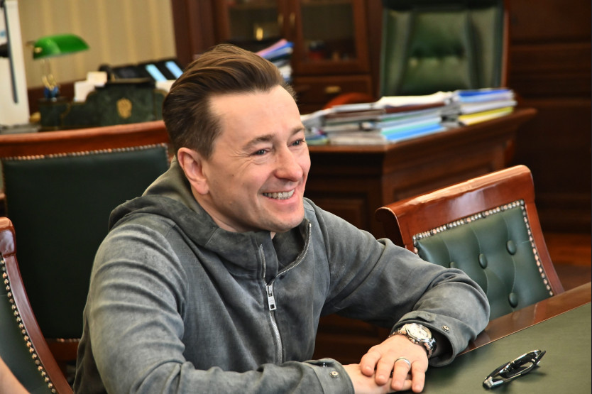 Народный артист Сергей Безруков рассказал о проведении детского фестиваля в Новосибирске