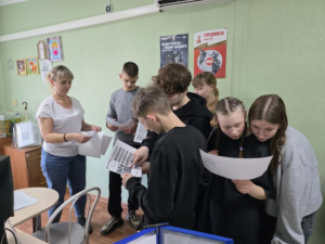 О временном трудоустройстве рассказали подросткам в Центре занятости Чистоозерного района