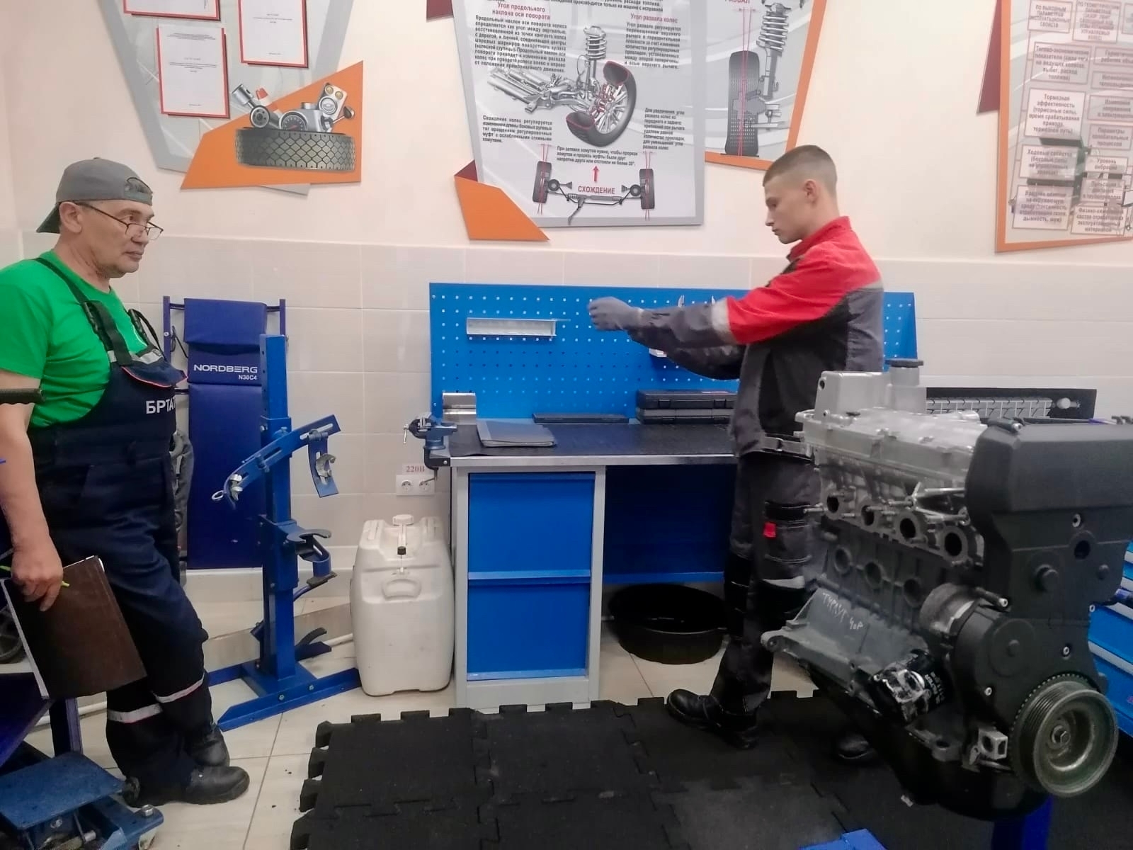 Чемпионат «Абилимпикс» проходит в Новосибирской области