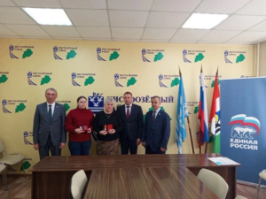 Медали вручили родственникам погибших героев в Чистоозерном районе