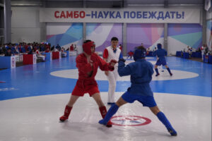 Всероссийский турнир для самбистов стартовал в Новосибирской области