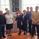 Мемориальную доску в честь Ивана Ганихина открыли в Чистоозерной школе № 3
