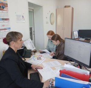 В Чистоозерном районе подростки скоро выйдут на работу