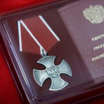 Губернатор вручил ордена Мужества родным героев-пограничников