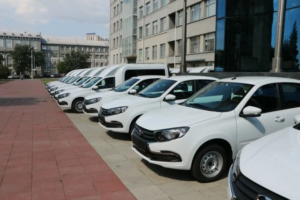 Многодетные семьи получат деньги вместо авто в Новосибирской области