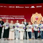 Хорошими делами прославиться можно