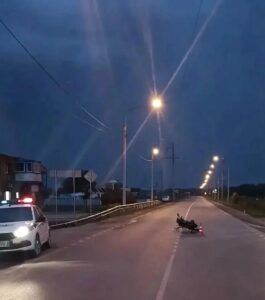 В результате ДТП пострадала пассажирка мопеда в Чистоозерном районе