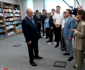 Президент Владимир Путин встретился с молодёжным научным сообществом в Новосибирске