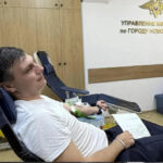 Полицейские сдали кровь для пострадавших в дорожно-транспортных происшествиях