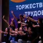 Более 3000 подростков региона участвуют в трудовых отрядах