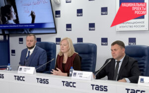 Новые меры поддержки для молодых педагогов разработают в Новосибирской области