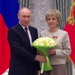 Ирина Сахарова из Чистоозерного района удостоена знака отличия «За наставничество»