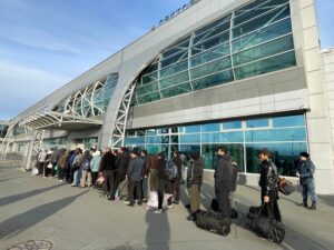 Иностранных граждан выдворяют домой из Новосибирской области